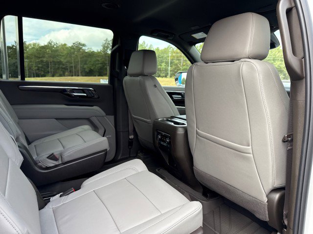 New 2026 Chevrolet Suburban LT w/ Comfort Package image 15