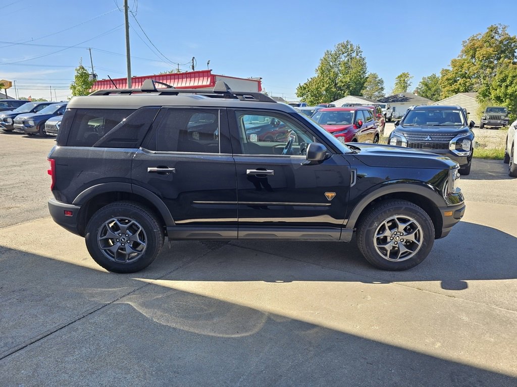 Used 2022 Ford Bronco Sport Badlands image 8