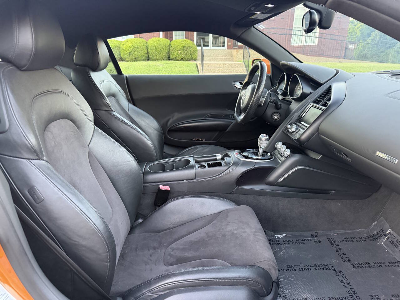 Used 2014 Audi R8 V8 w/ Ceramic Brake Package AWD/4WD image 19