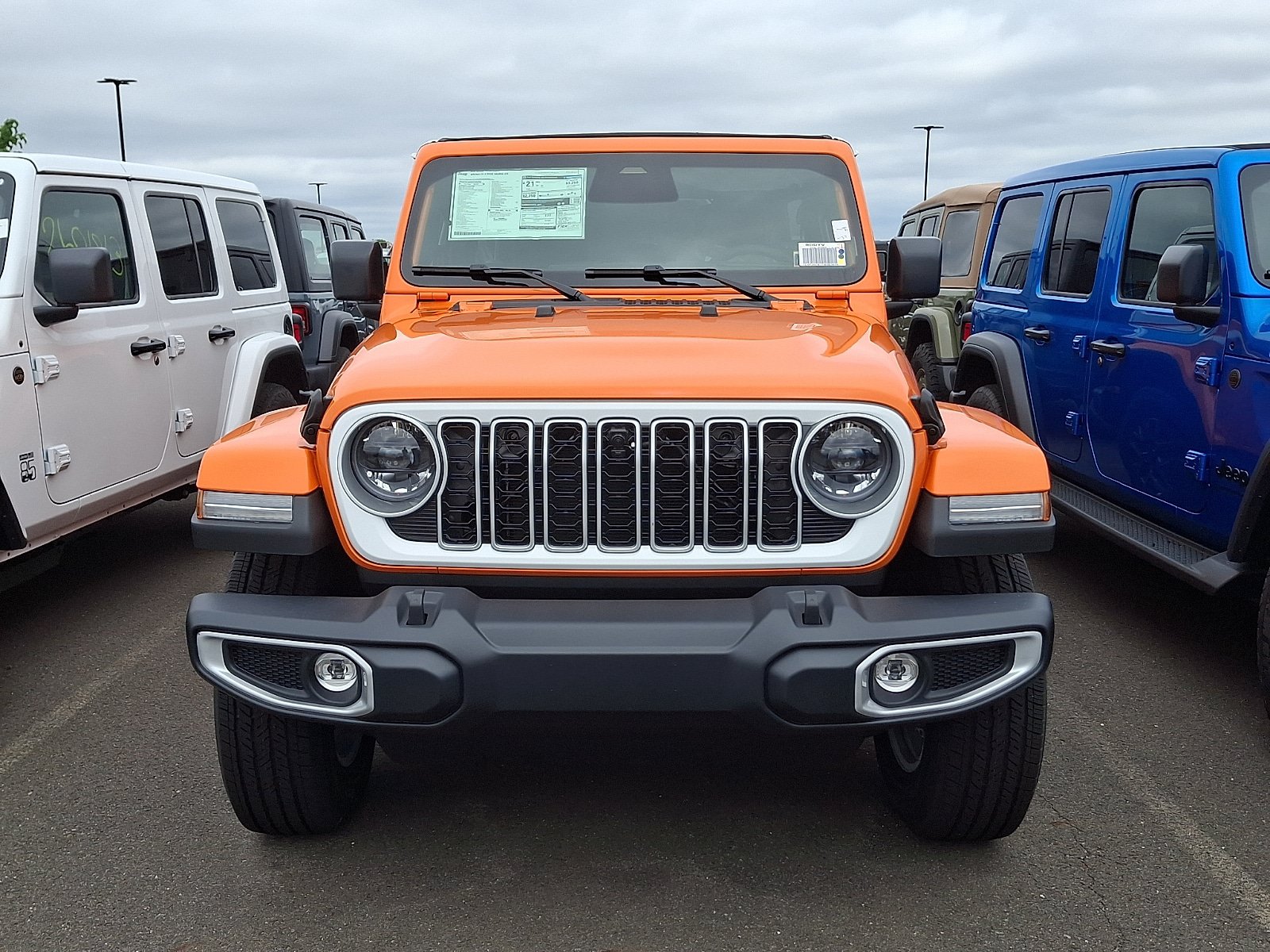 New 2026 Jeep Wrangler Unlimited Sahara w/ Whitecap Package AWD/4WD image 2