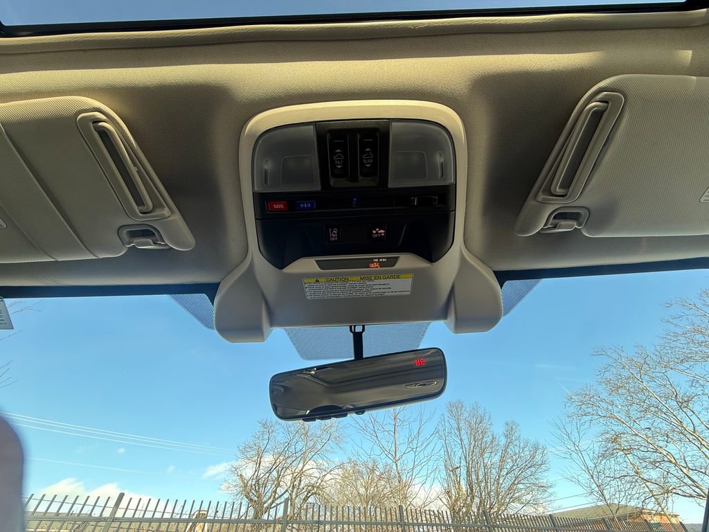 Used 2021 Subaru Impreza 2.0i Limited w/ Popular Package #2 image 32