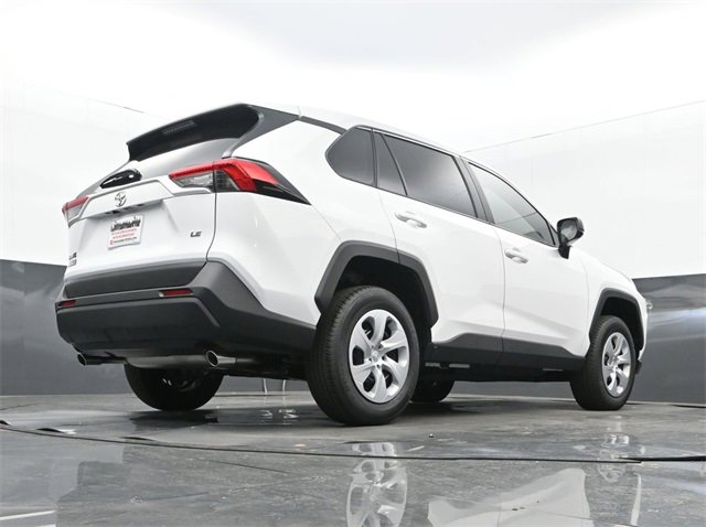 Used 2025 Toyota RAV4 LE image 25