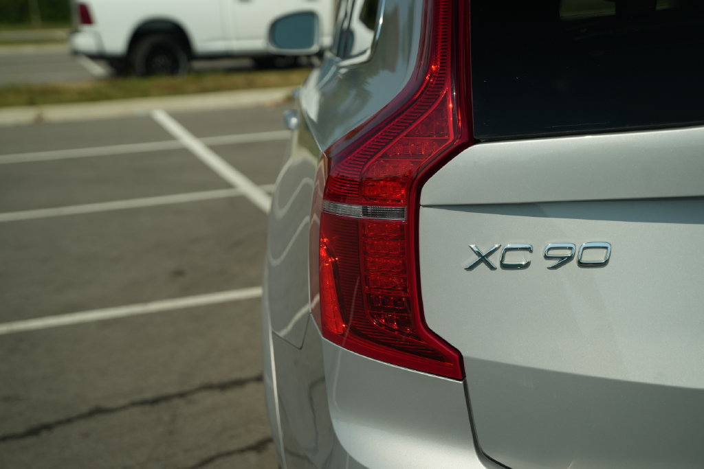 Used 2023 Volvo XC90 B5 Plus w/ Protection Package AWD/4WD image 46