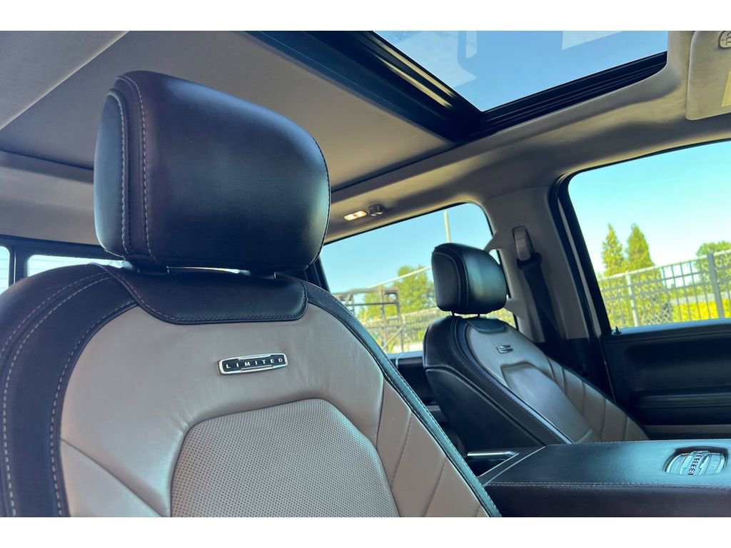 Used 2019 Ford F350 Limited image 18