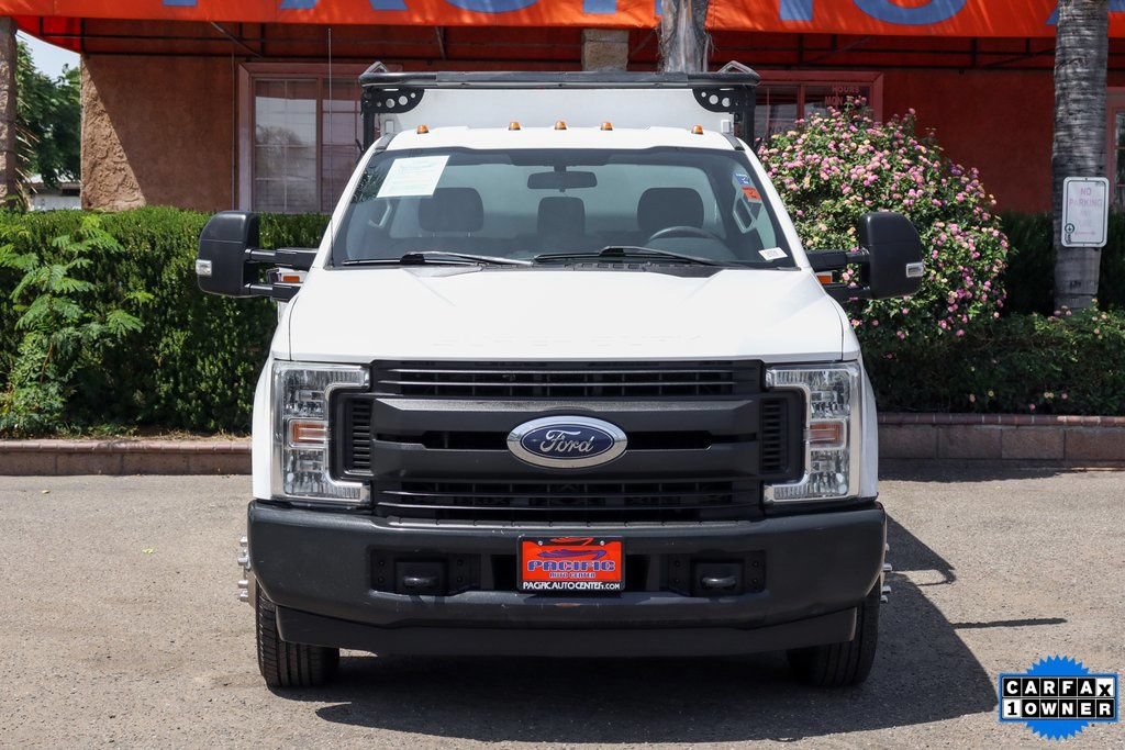Used 2019 Ford F350 XL w/ Power Equipment Group RWD image 3