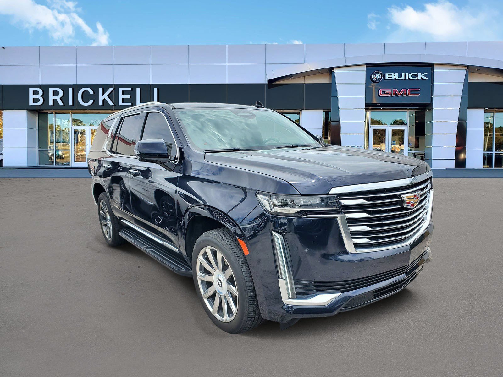 Used 2024 Cadillac Escalade Premium Luxury Platinum AWD/4WD image 2