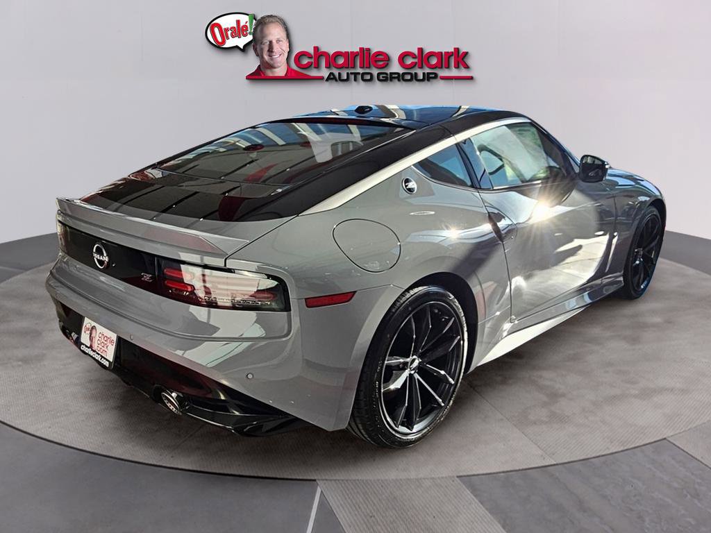 New 2026 Nissan Z Performance w/ Floor Mat Package RWD image 6