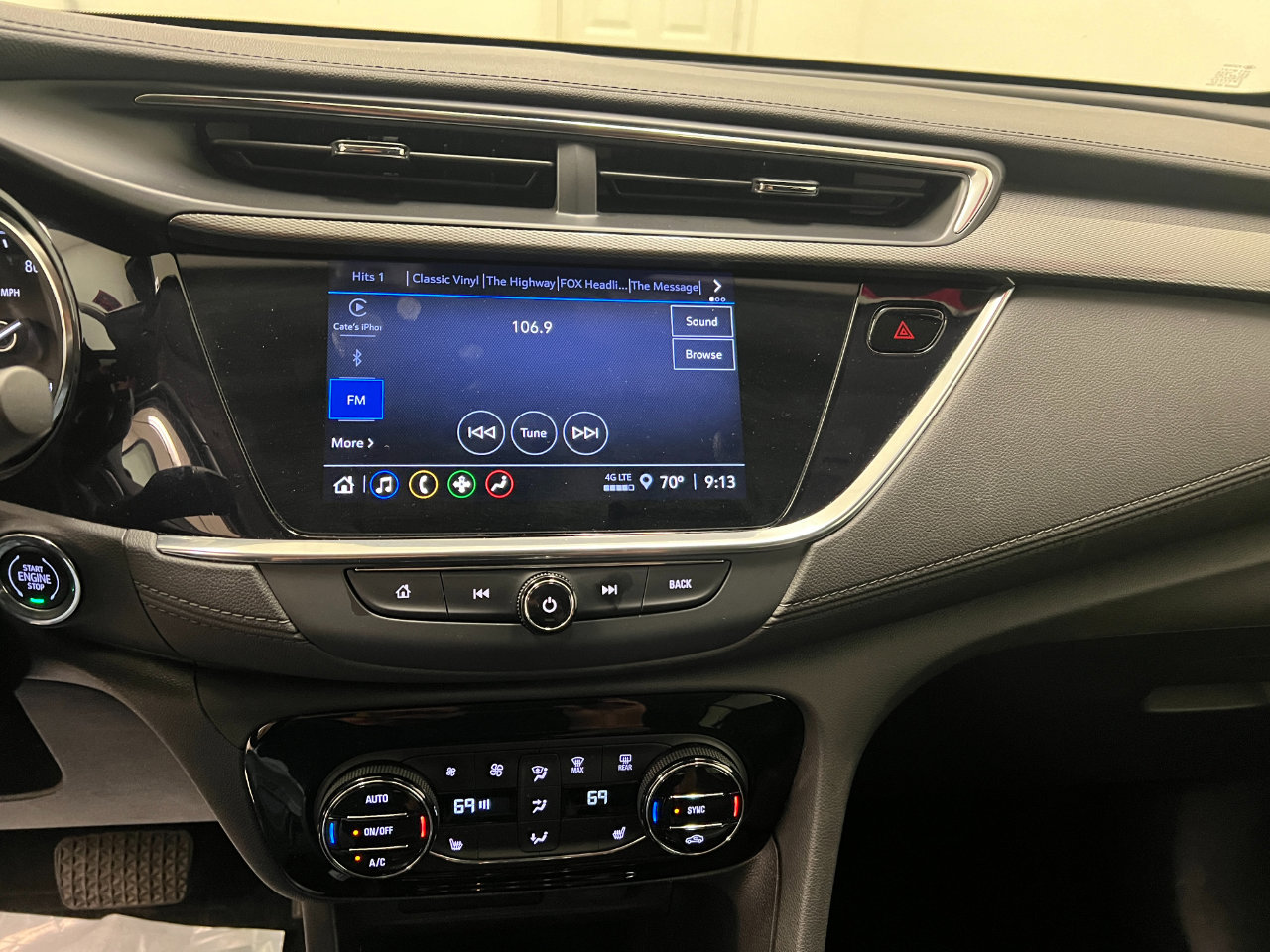 Used 2023 Buick Encore GX Essence w/ Experience Buick Package image 28