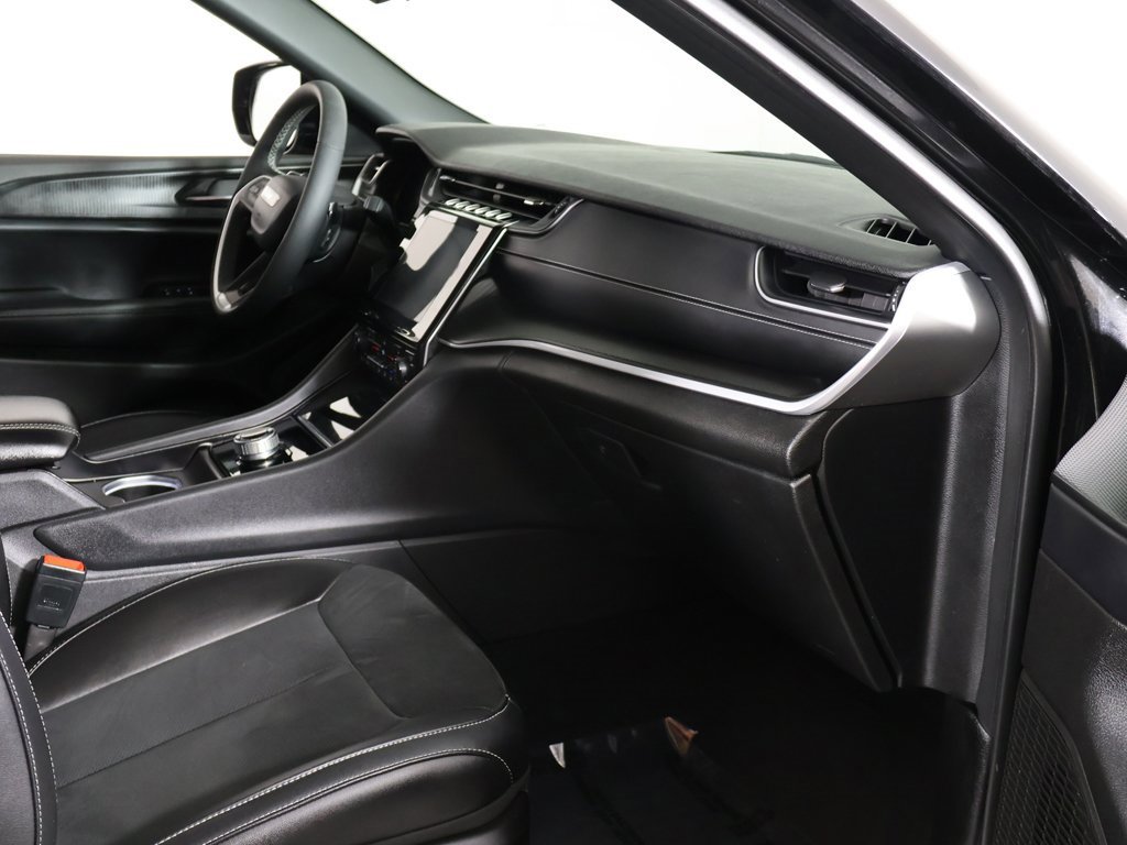 Used 2024 Jeep Grand Cherokee L Altitude image 27