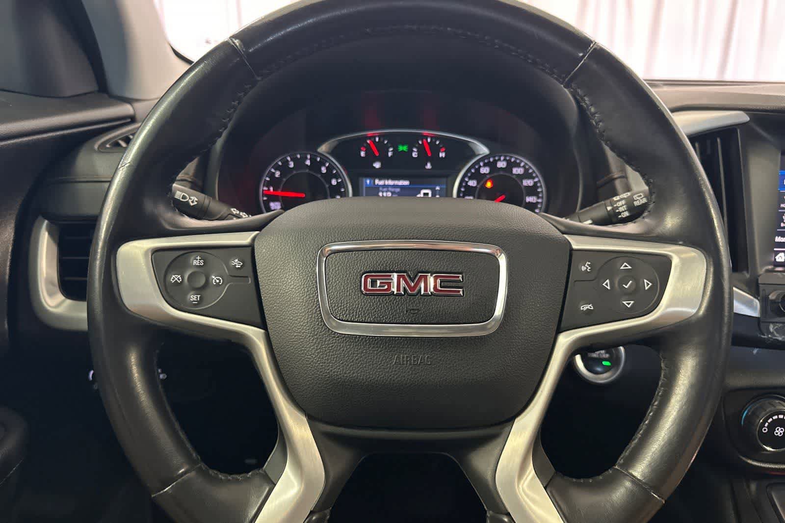 Used 2020 GMC Terrain SLE FWD image 25