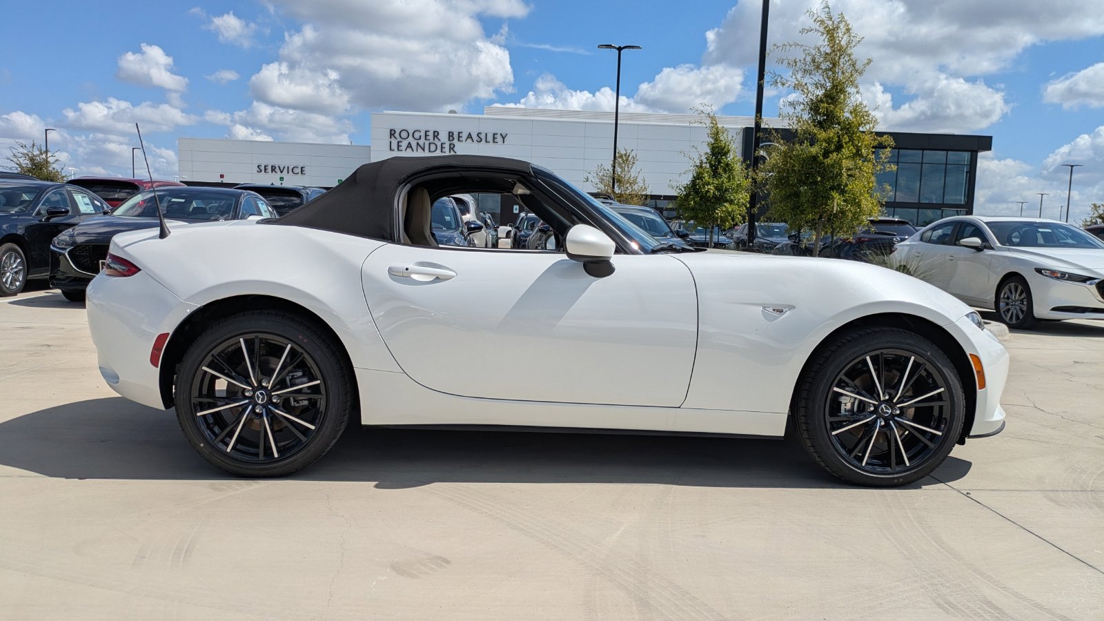 New 2026 MAZDA MX-5 Miata Grand Touring RWD image 8