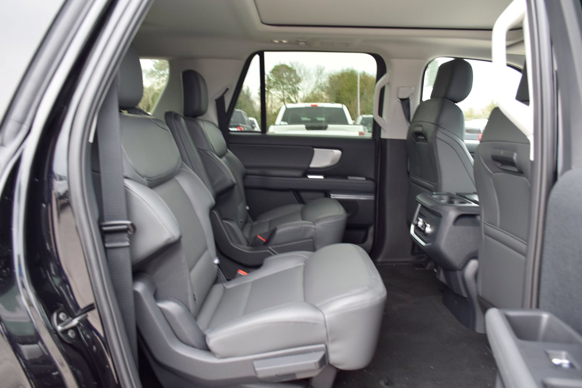 New 2026 Ford Expedition Max Active RWD image 24