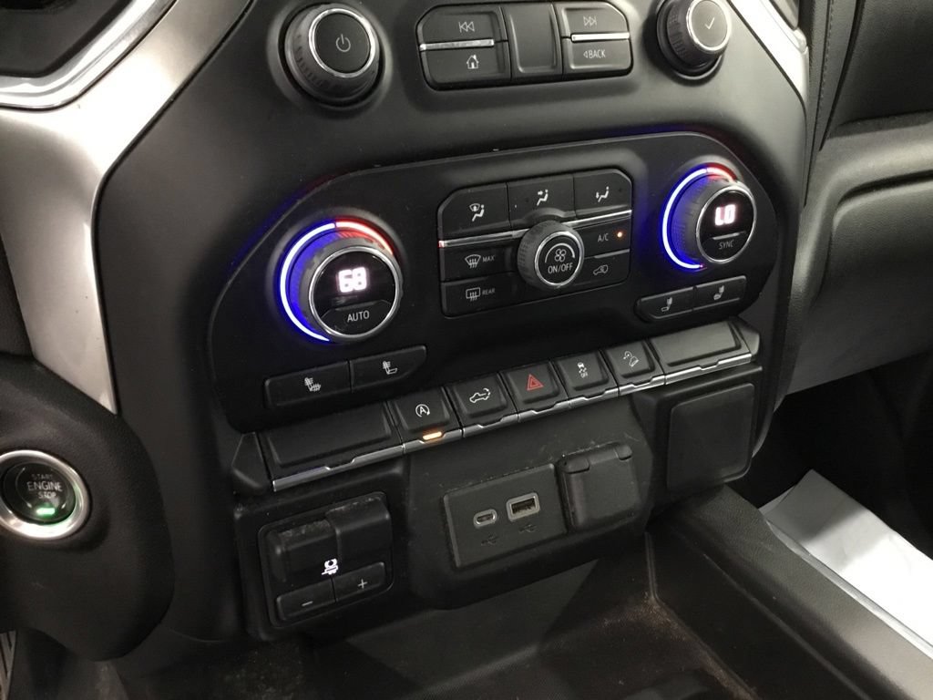 Used 2021 Chevrolet Silverado 1500 RST AWD/4WD image 20