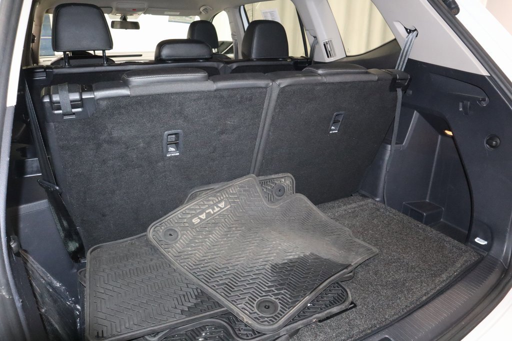 Used 2019 Volkswagen Atlas SE w/ Towing Package image 18