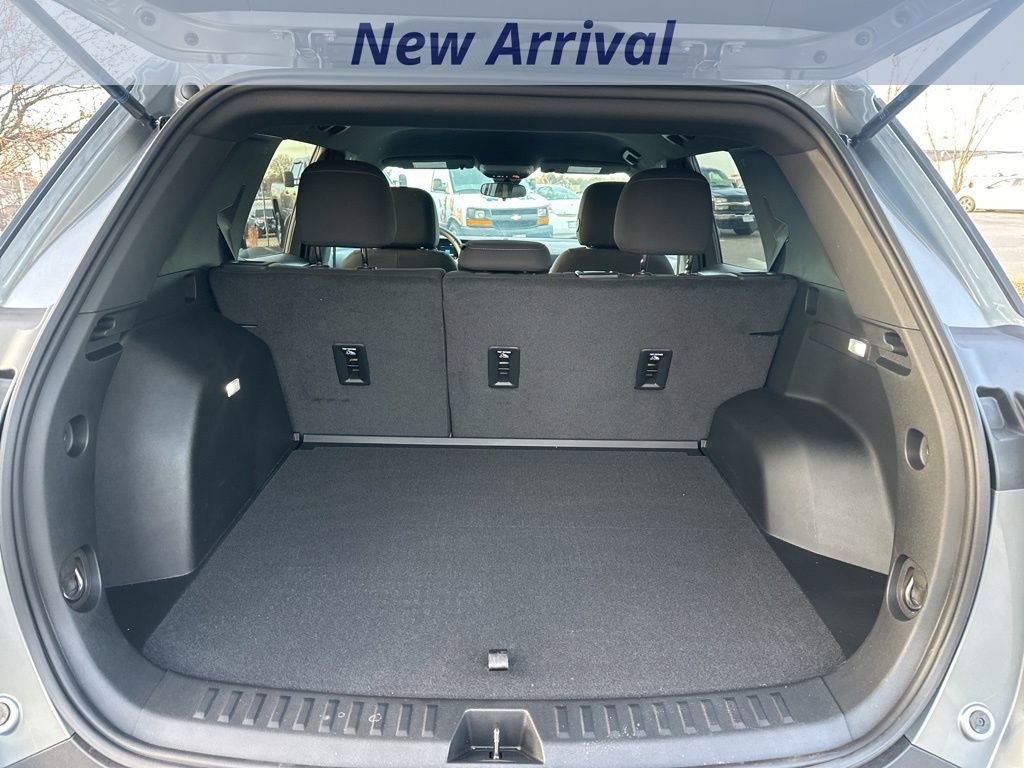 Certified 2025 Chevrolet Equinox LT image 10