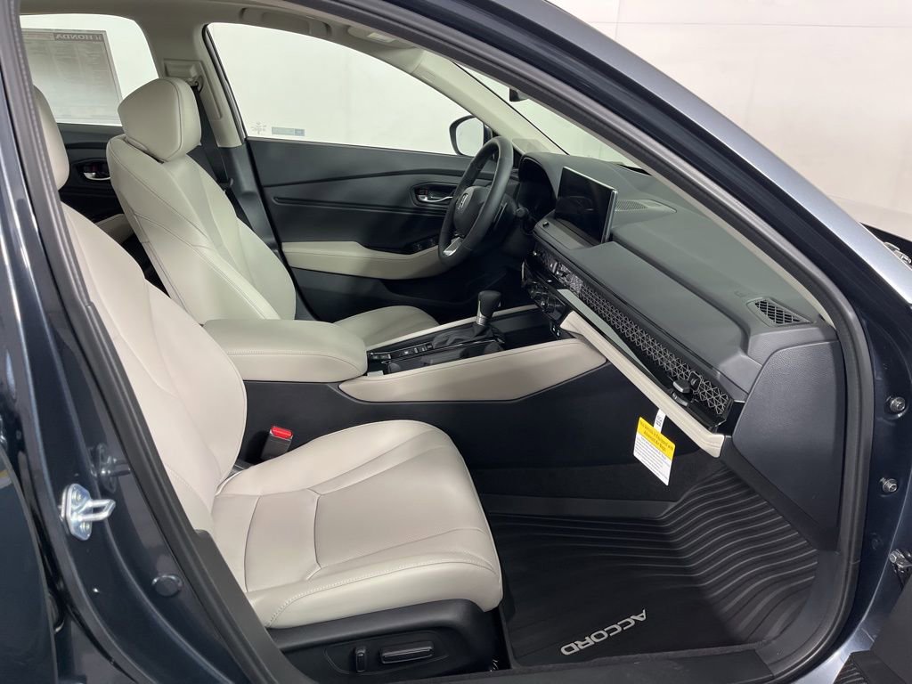 New 2026 Honda Accord Touring image 8