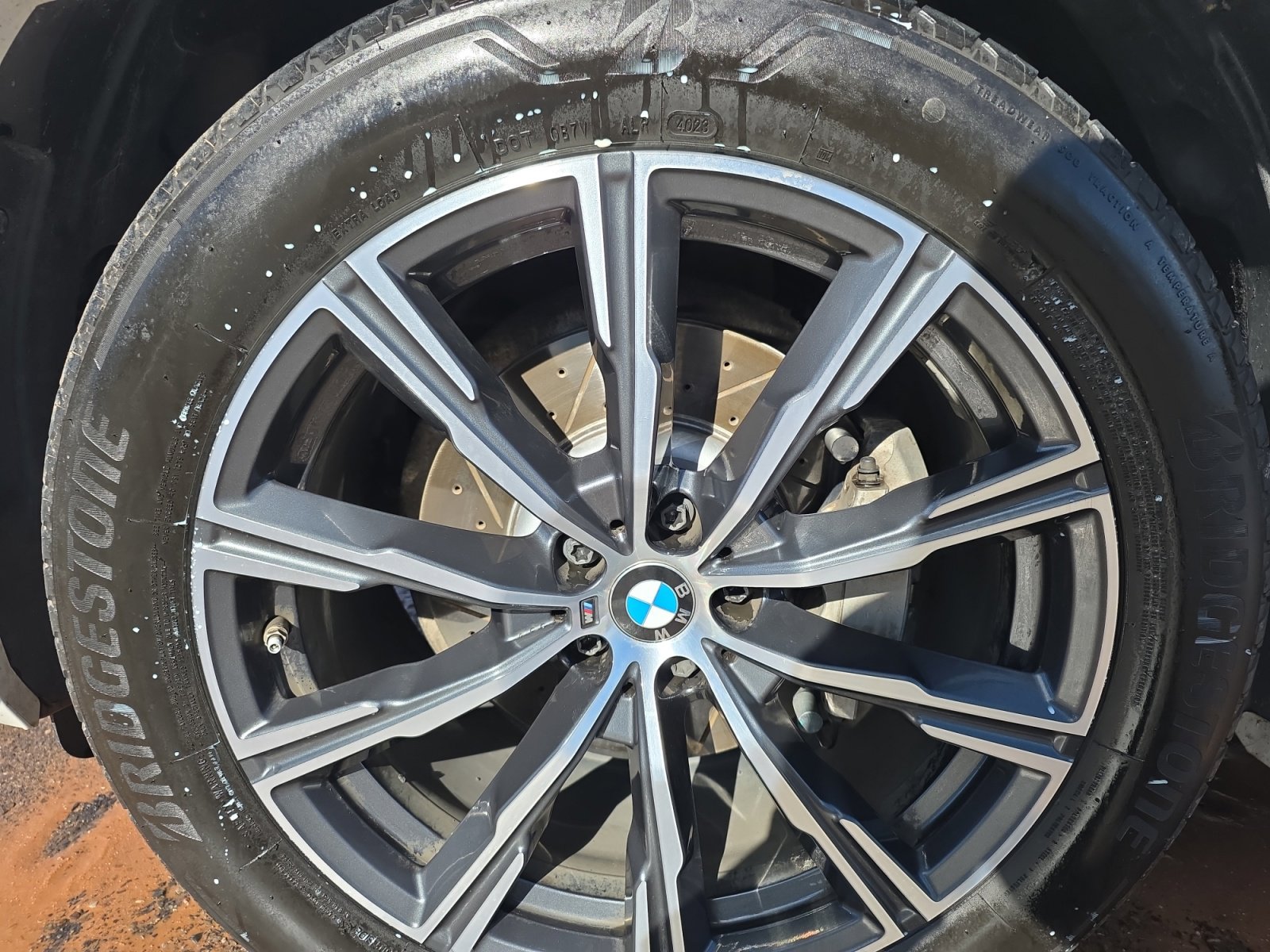 Used 2019 BMW X5 xDrive40i w/ M Sport Package image 11