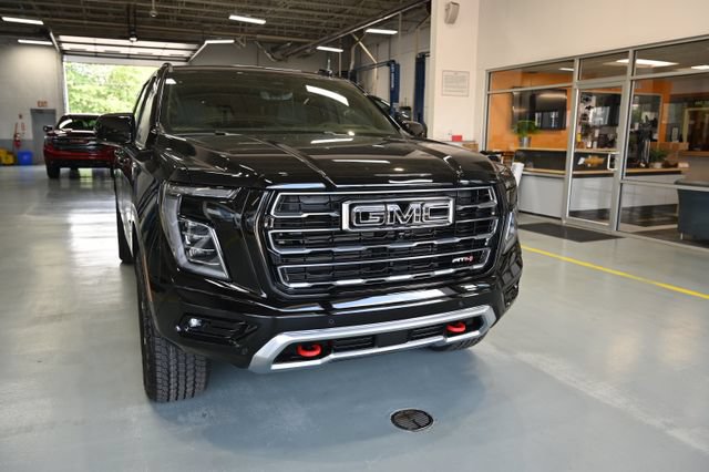 New 2026 GMC Yukon XL AT4 w/ AT4 Premium Plus Package AWD/4WD image 3