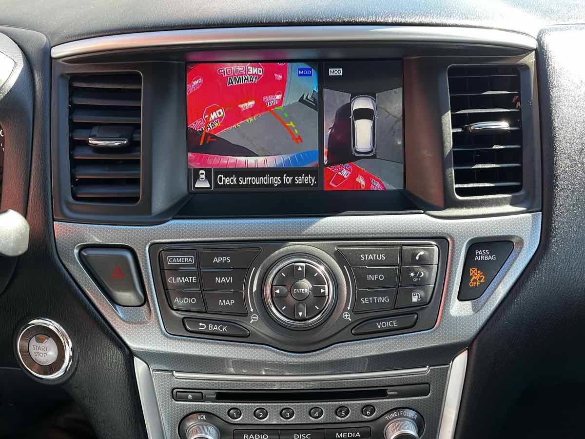 Used 2019 Nissan Pathfinder SL w/ Cargo Package AWD/4WD image 12
