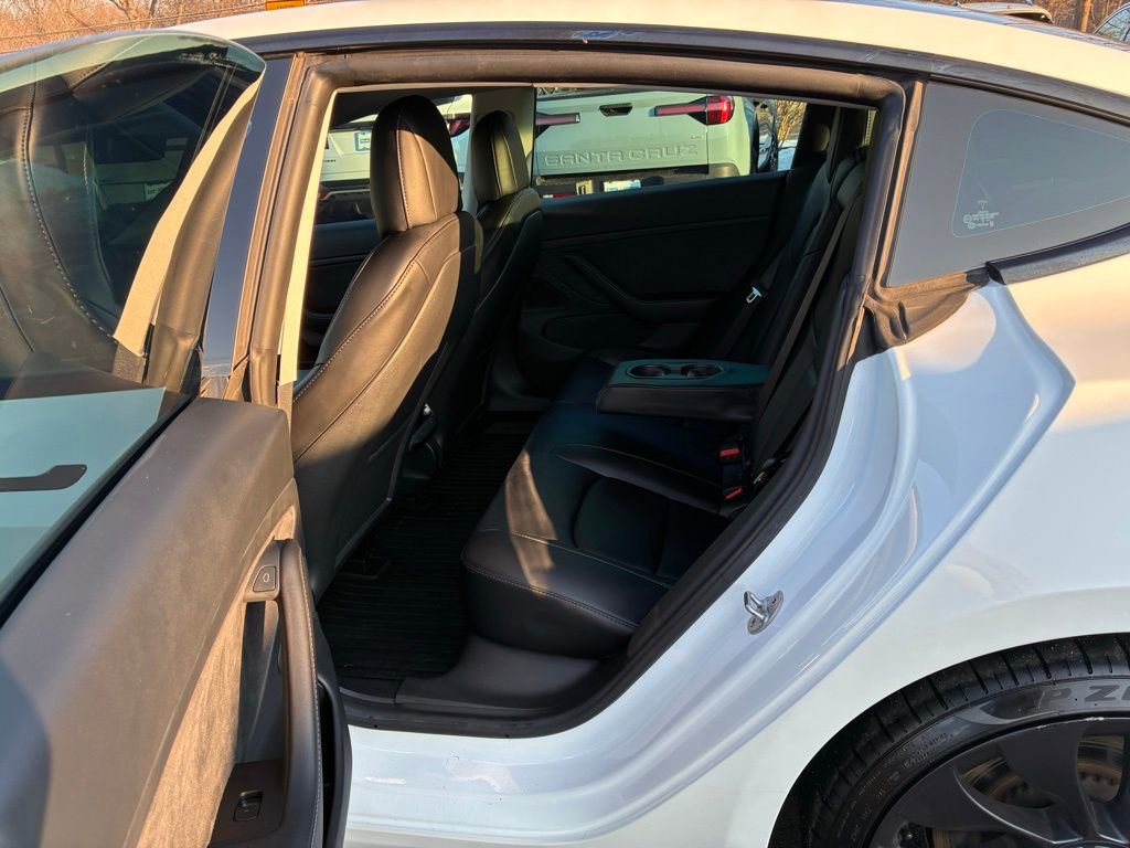 Used 2021 Tesla Model 3 Performance image 22