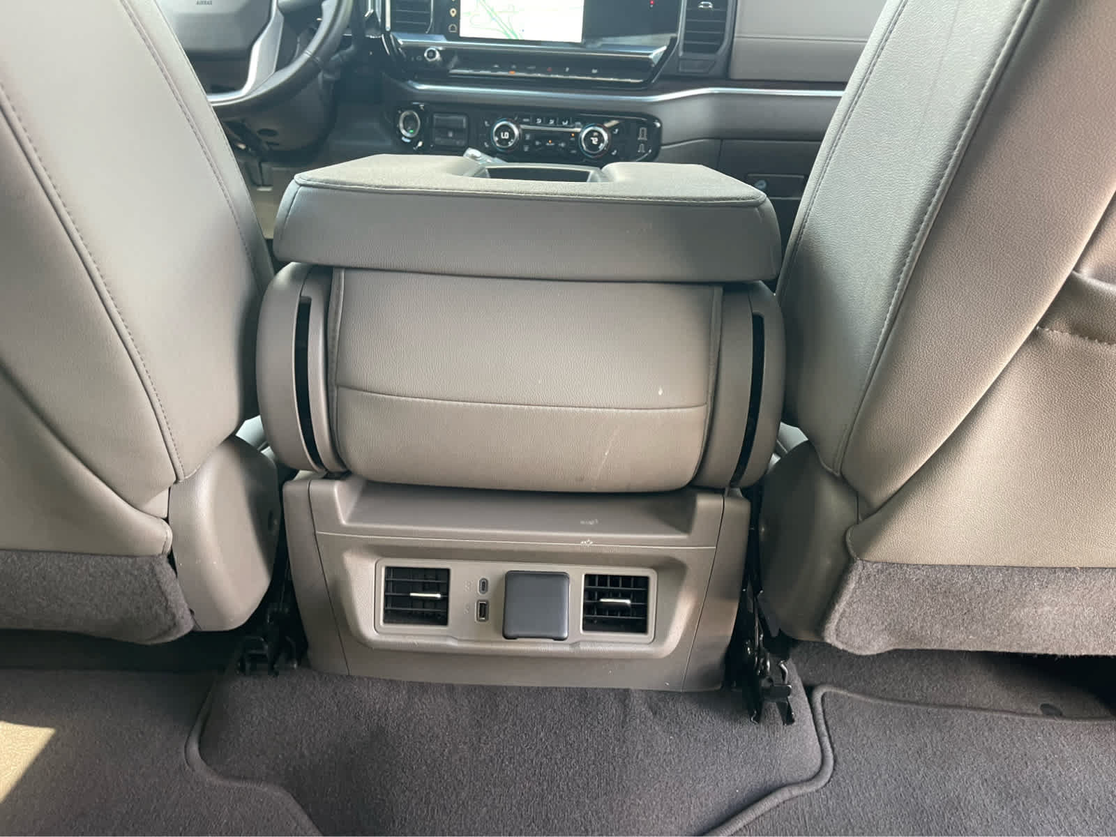 Used 2025 GMC Sierra 1500 SLT AWD/4WD image 24