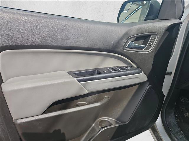 Used 2017 Chevrolet Colorado LT image 14