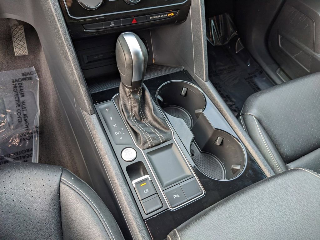 Certified 2023 Volkswagen Atlas SE image 24