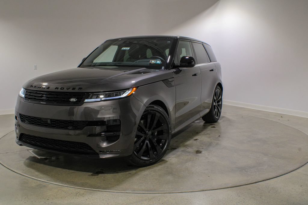 New 2026 Land Rover Range Rover Sport Dynamic SE