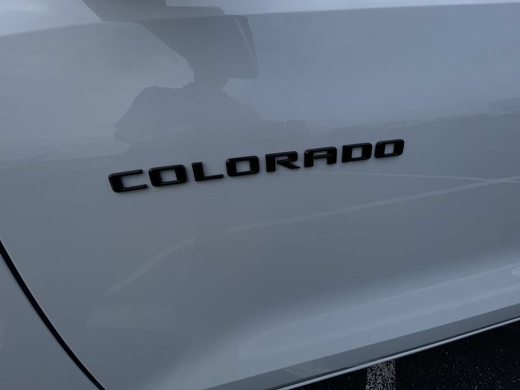 Used 2026 Chevrolet Colorado W/T w/ WT Custom Package RWD image 31