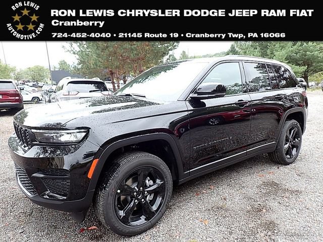 New 2025 Jeep Grand Cherokee Altitude AWD/4WD image 1