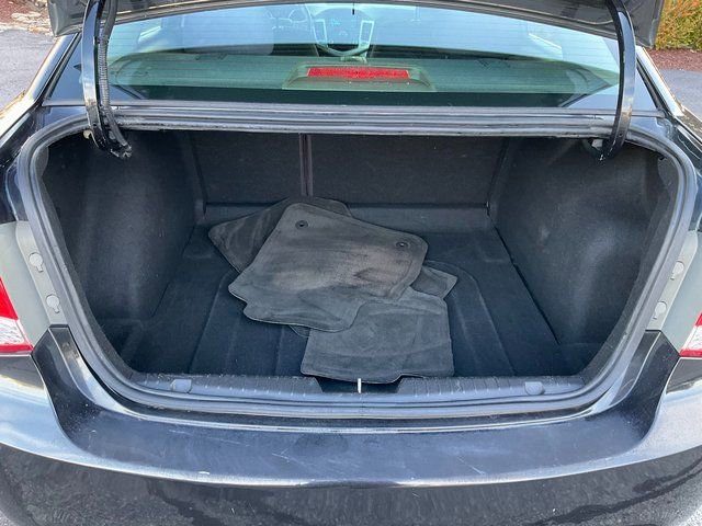 Used 2015 Chevrolet Cruze LT image 15