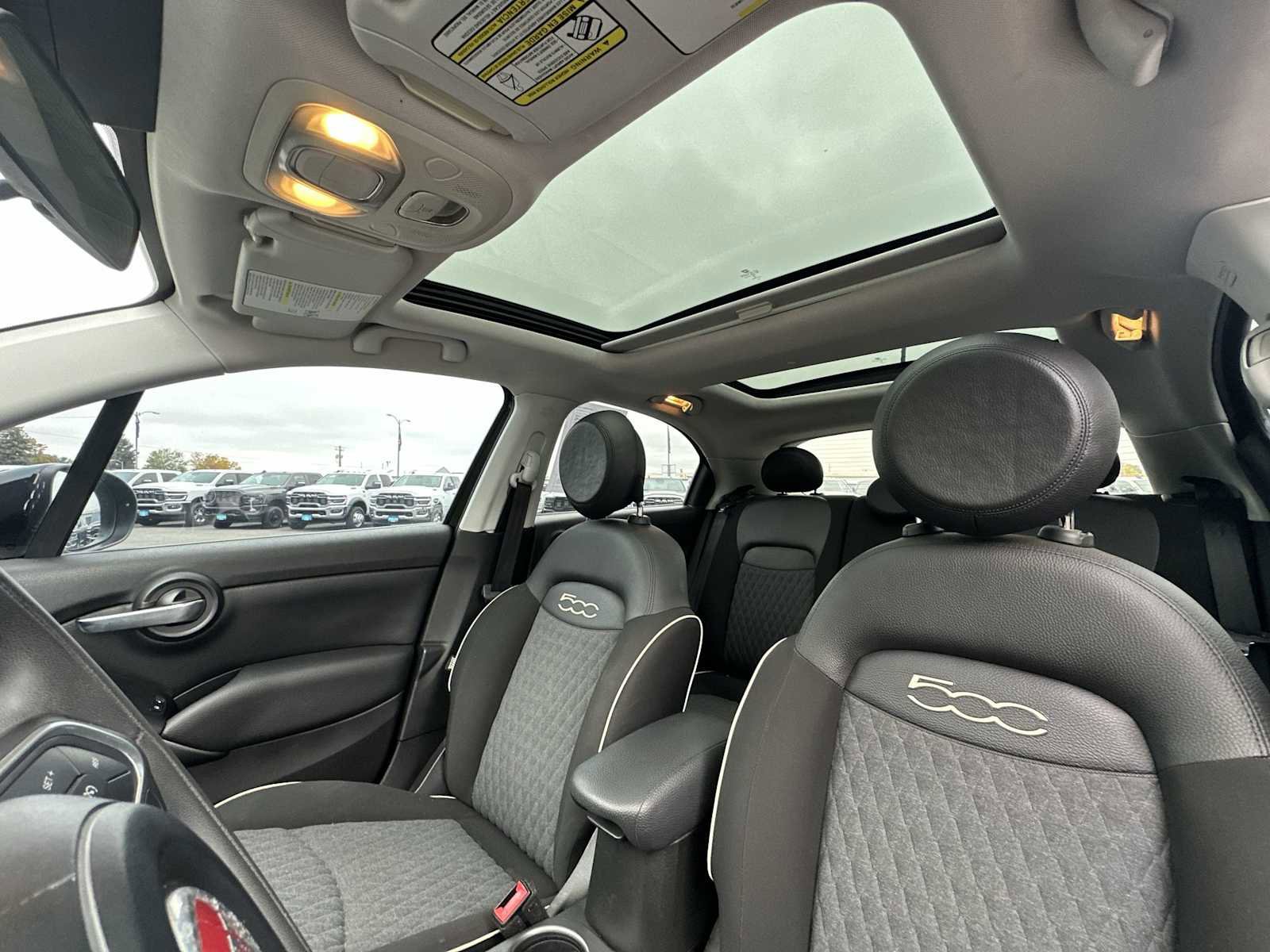 Used 2019 FIAT 500X Trekking w/ Premium Group image 16