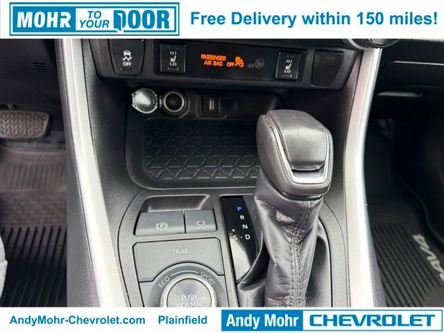 Used 2021 Toyota RAV4 XSE AWD/4WD image 19