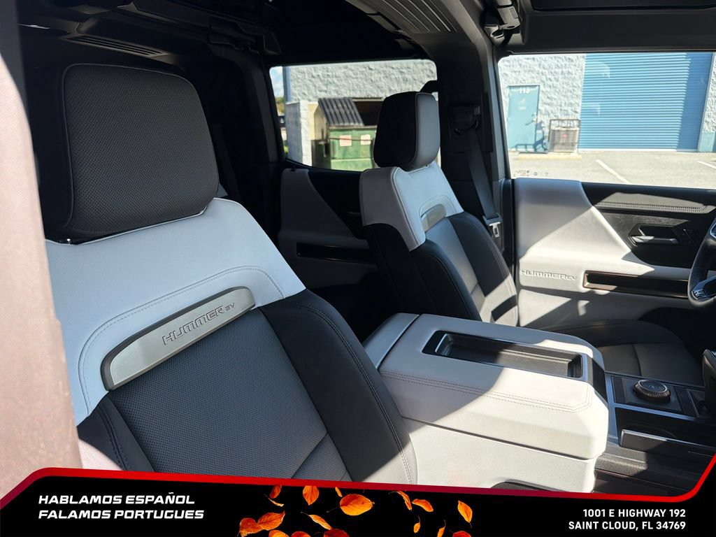 Certified 2025 GMC Hummer EV 3X AWD/4WD image 32