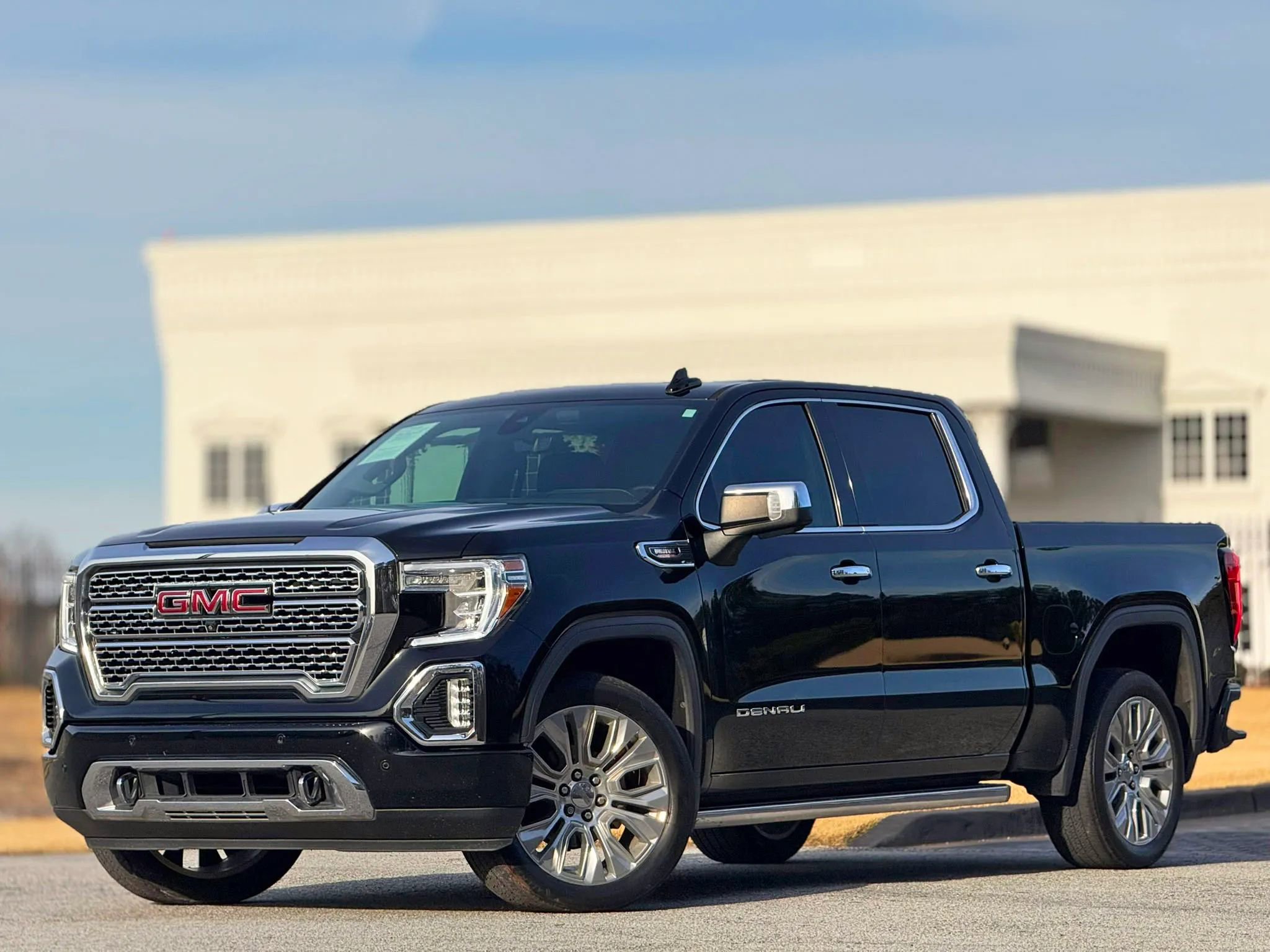 Used 2021 GMC Sierra 1500 Denali w/ Denali Ultimate Package image 1