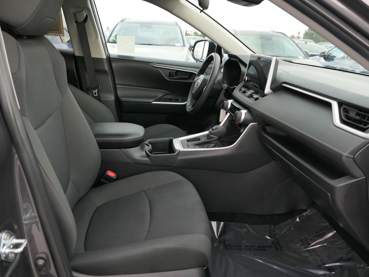 Used 2024 Toyota RAV4 LE image 27