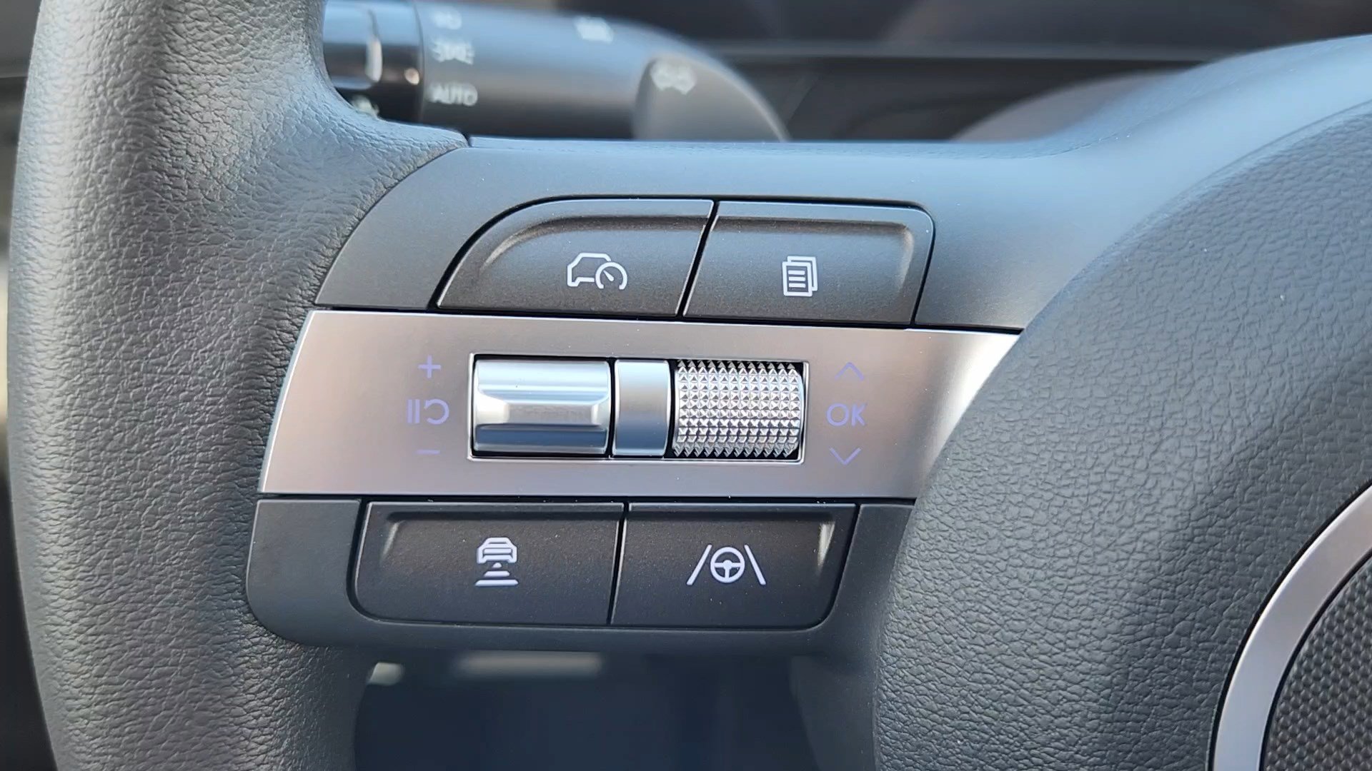 New 2026 Hyundai Kona SE image 11