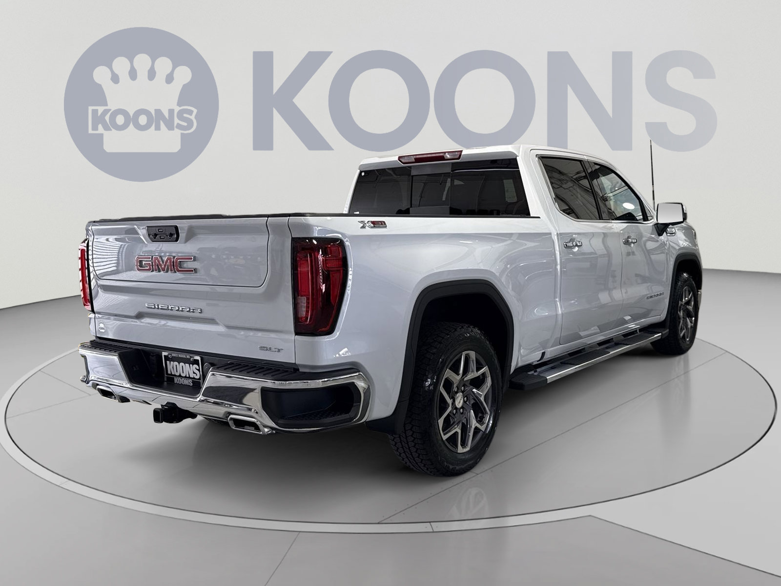 Used 2026 GMC Sierra 1500 SLT w/ SLT Premium Package AWD/4WD image 11