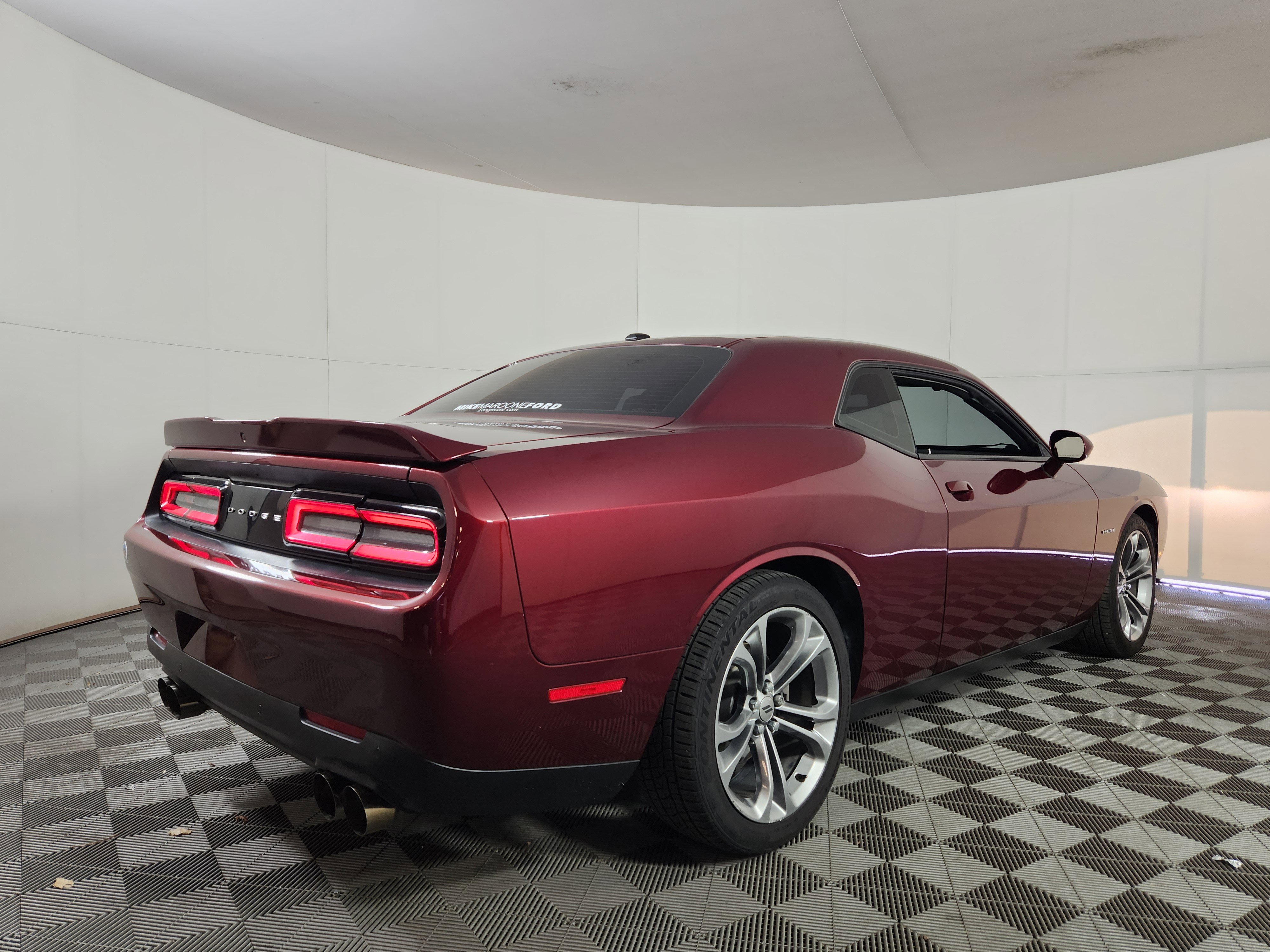 Used 2021 Dodge Challenger R/T image 7