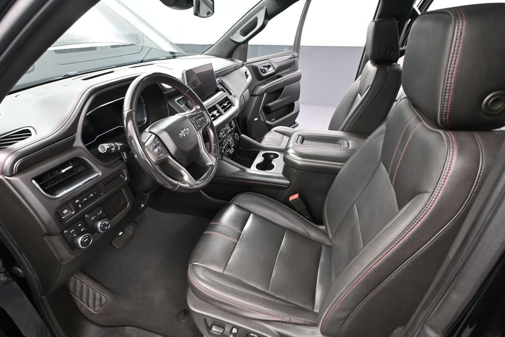 Used 2023 Chevrolet Suburban RST AWD/4WD image 25