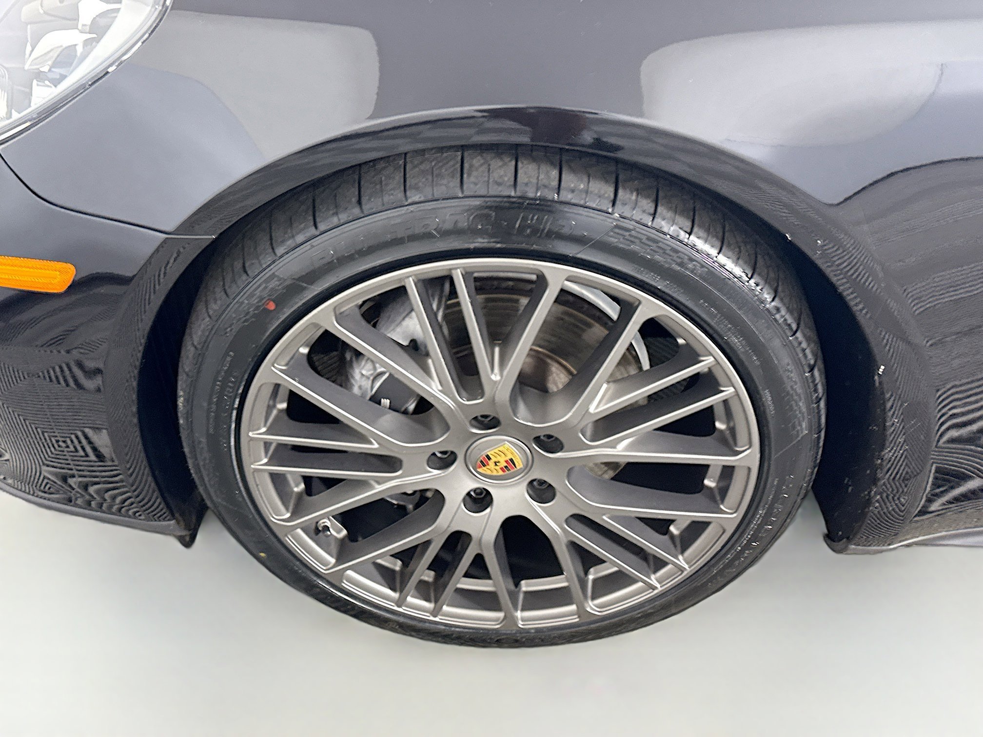 Used 2023 Porsche Panamera Platinum Edition w/ Assistance Package image 37