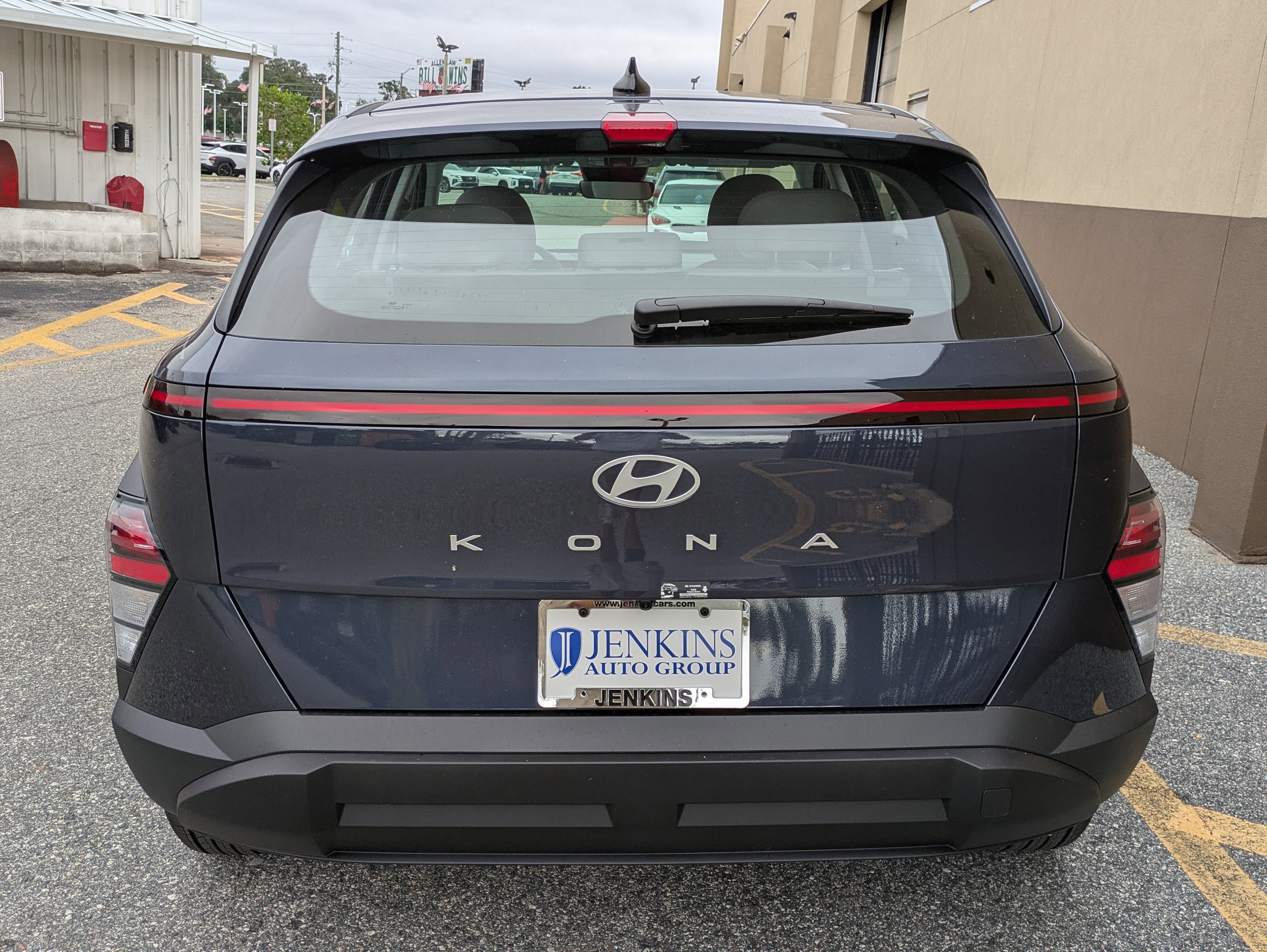 New 2026 Hyundai Kona SE image 6
