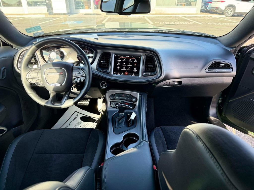 Used 2023 Dodge Challenger R/T w/ Plus Package image 23