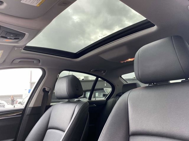 Used 2016 BMW 528i Sedan image 16