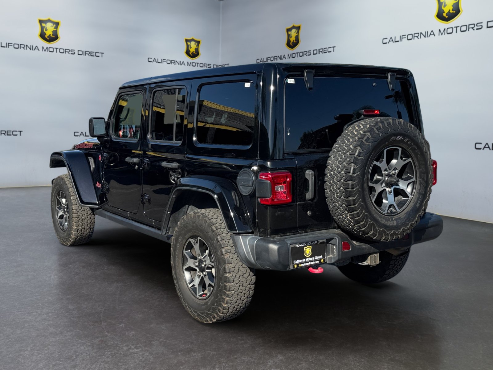 Used 2019 Jeep Wrangler Unlimited Rubicon AWD/4WD image 3