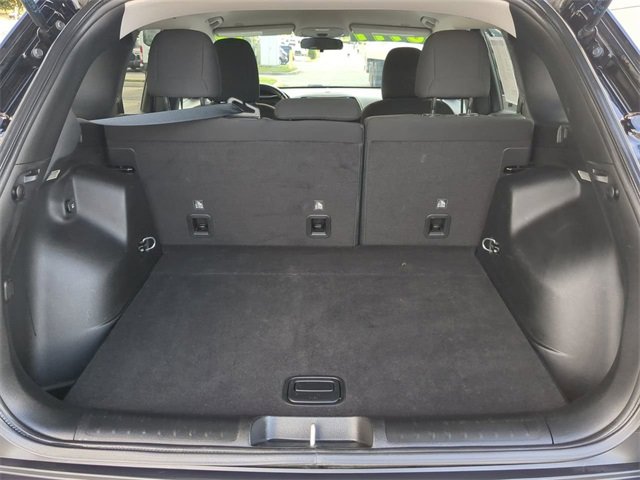 Used 2019 Jeep Cherokee Latitude w/ Cold Weather Group image 13