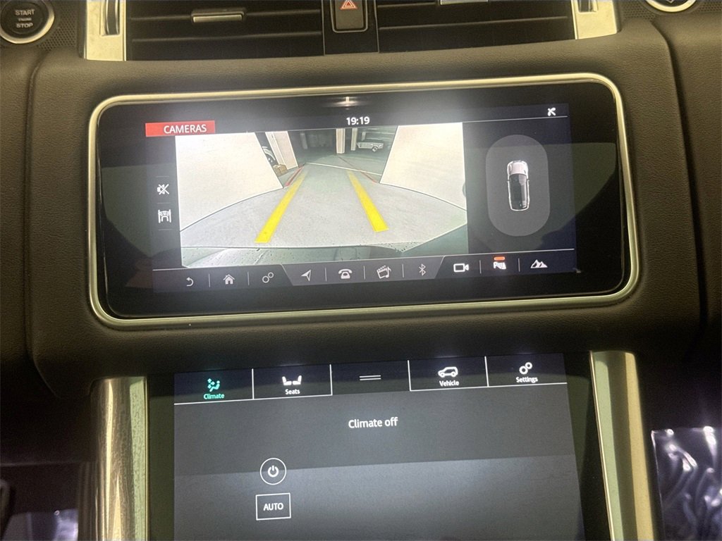 Used 2020 Land Rover Range Rover Sport SE image 14