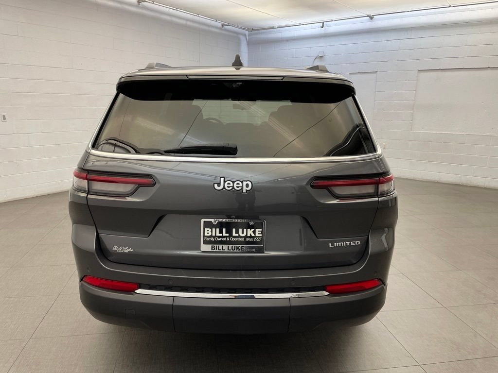 New 2025 Jeep Grand Cherokee L Limited w/ Luxury Tech Group II RWD image 3