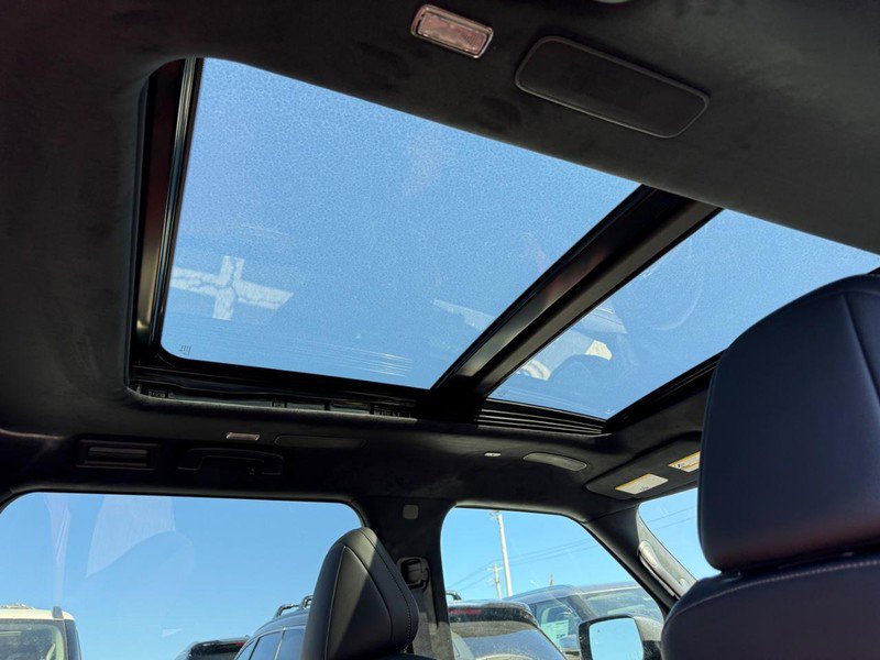 New 2025 INFINITI QX80 Autograph w/ Premium Cargo Package image 7