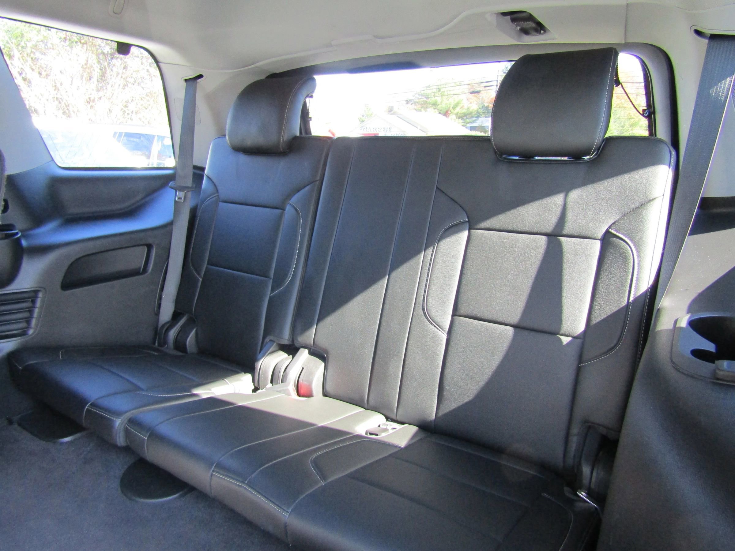 Used 2020 Chevrolet Tahoe LT image 16